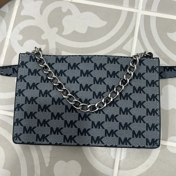 NWOT michael kors belt bag - Picture 2 of 6